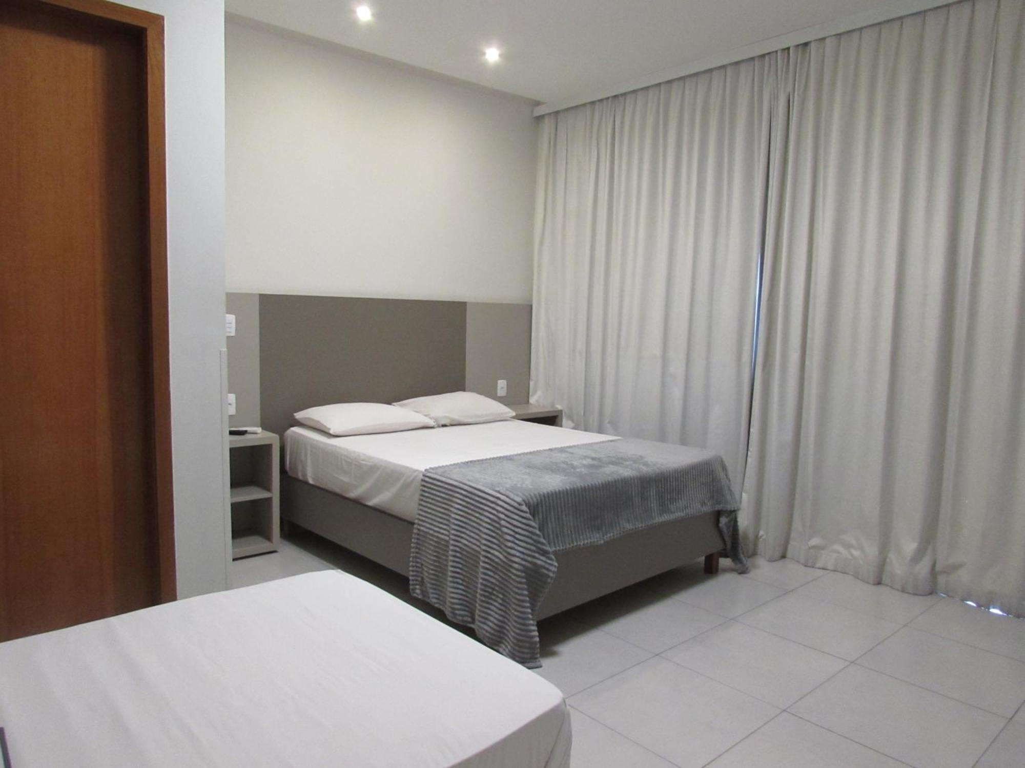 Hotel Urbis A 10 Minutos Rua 25 De Marco, Bras,Bom Retiro,A 2 Minutos Do Mirante Sampa Sky サンパウロ エクステリア 写真