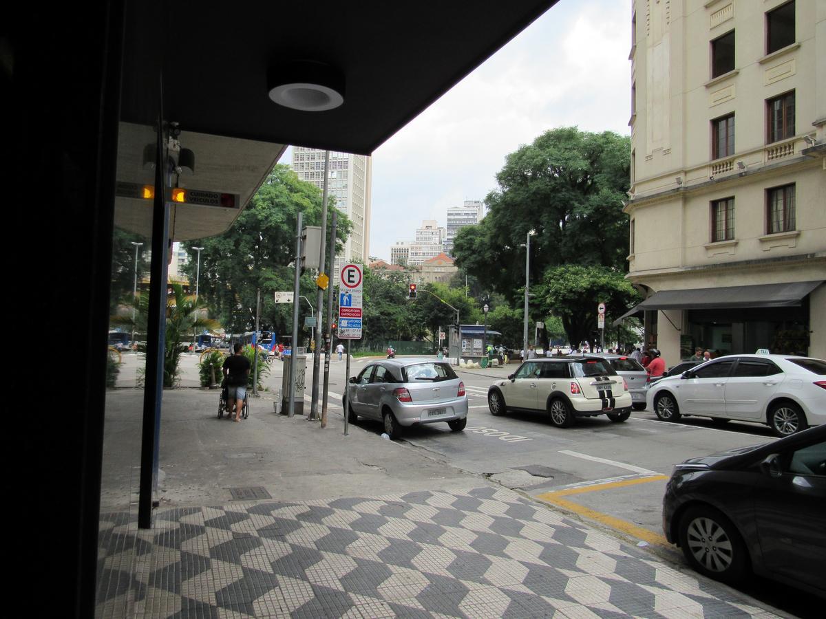 Hotel Urbis A 10 Minutos Rua 25 De Marco, Bras,Bom Retiro,A 2 Minutos Do Mirante Sampa Sky サンパウロ エクステリア 写真